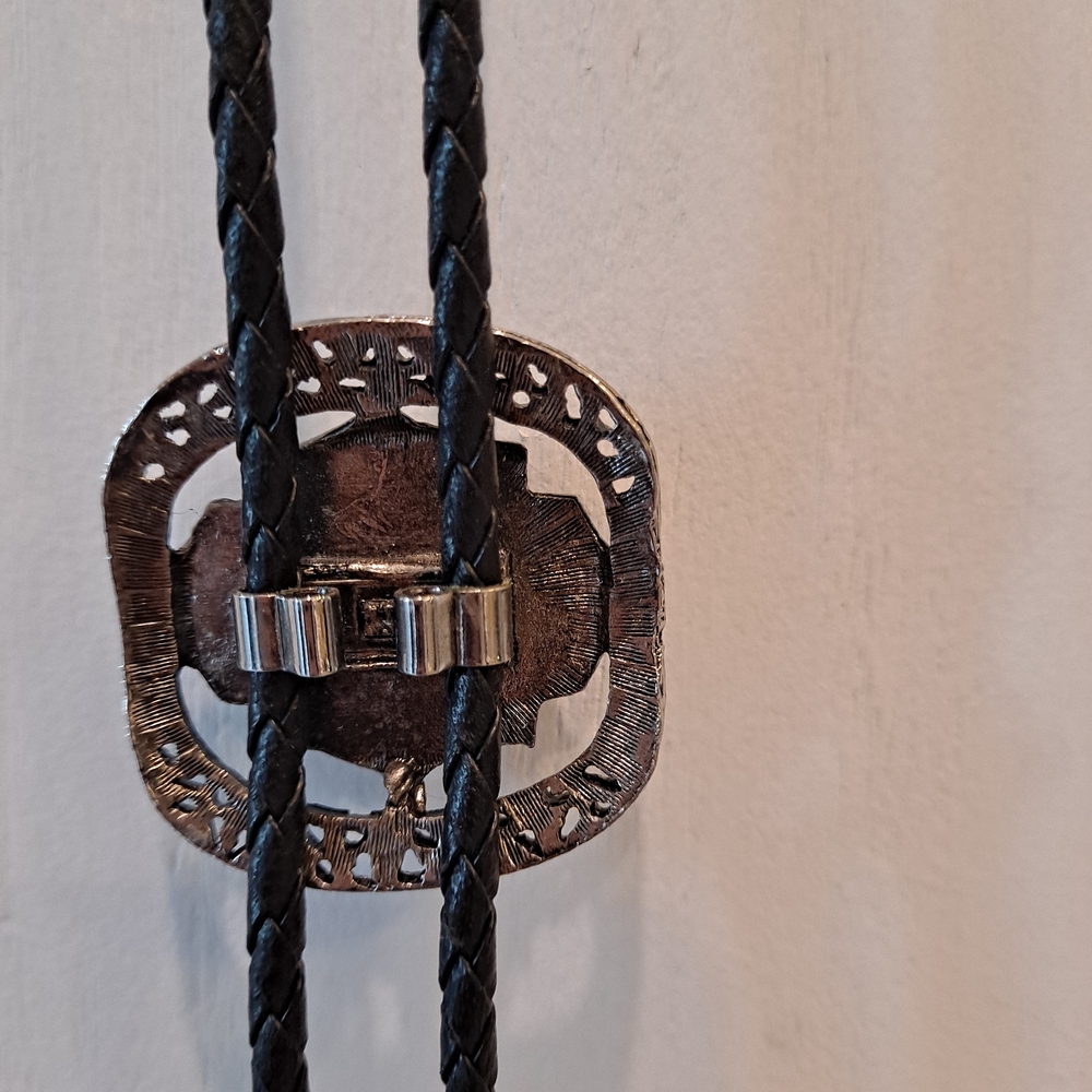 Bolo Tie Black Leather Braided Rope And Silvertone - Picture 5 of 6